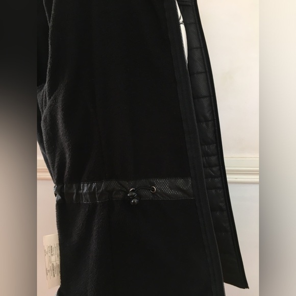 New Balance jacket - Picture 6 of 9